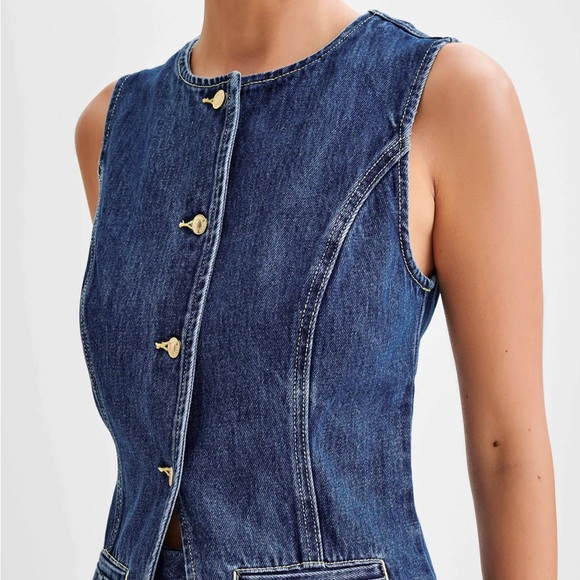 Meshki Abel Denim Button Up - Medium (BRAND NEW) - Picture 3 of 6